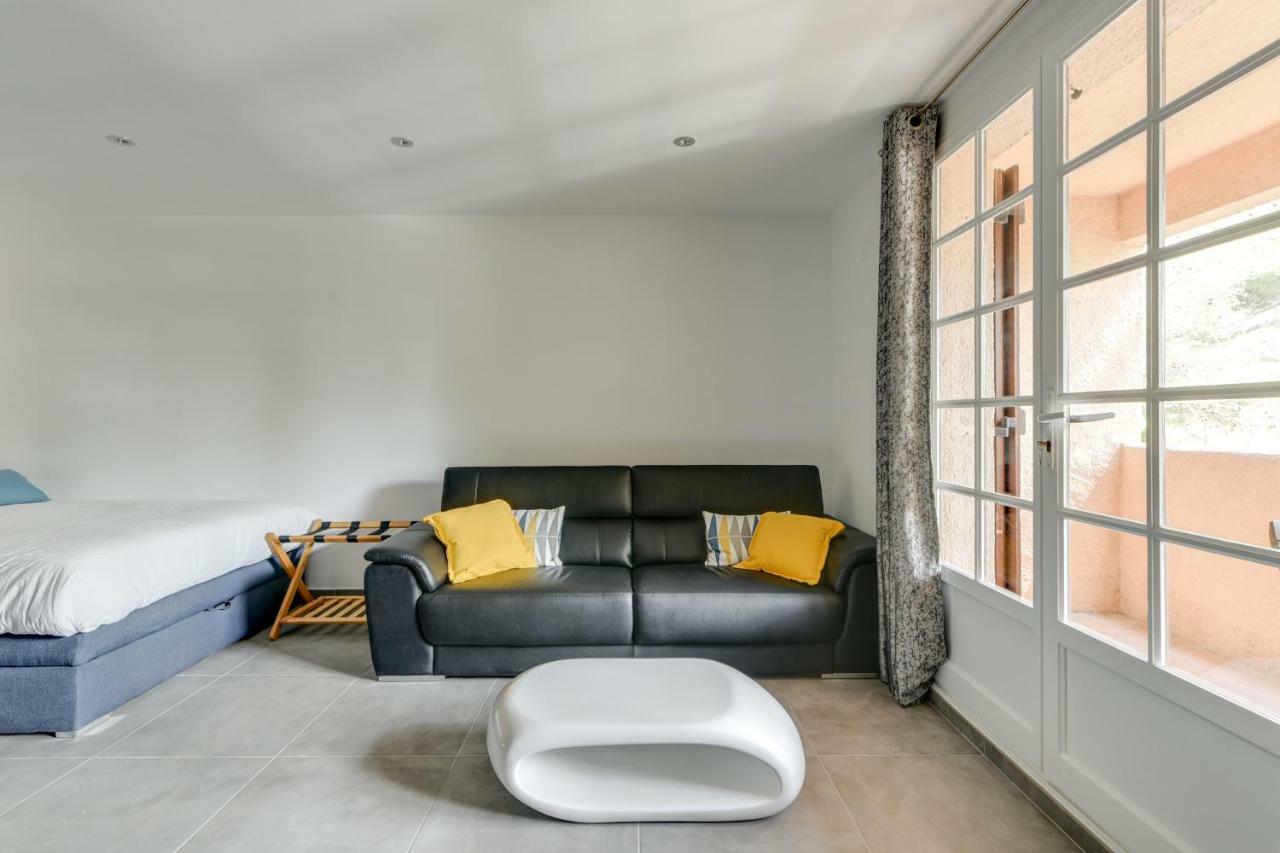 Le Hameau Des Pins Apartment Saint-Raphael  Luaran gambar