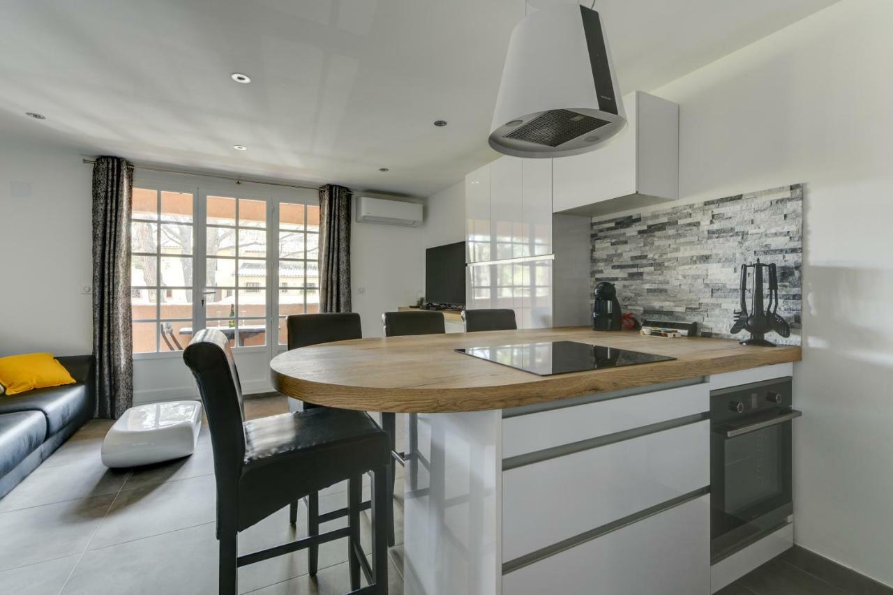 Le Hameau Des Pins Apartment Saint-Raphael  Luaran gambar
