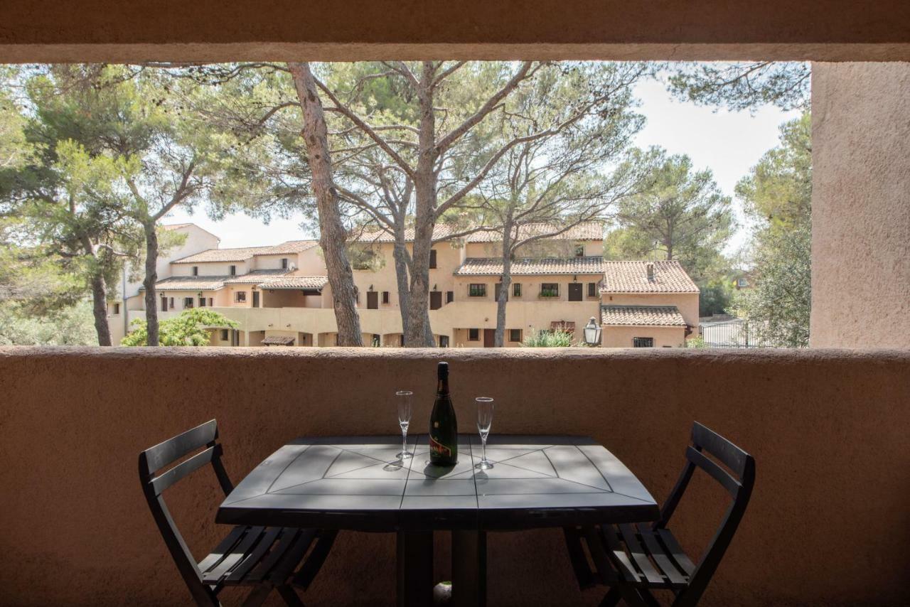 Le Hameau Des Pins Apartment Saint-Raphael  Luaran gambar